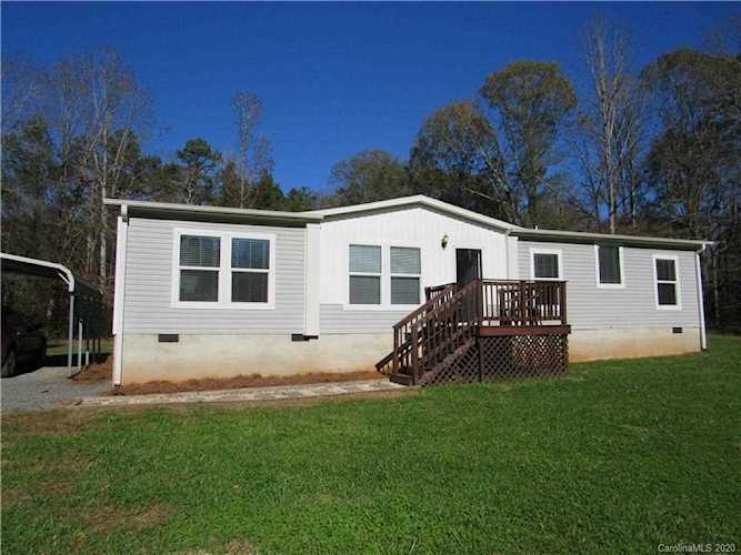 2522 Clemson Ln Stanley, NC 28164