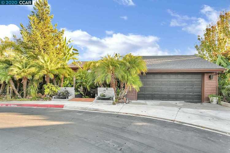 21 Swansea Ln Pleasant Hill, CA 94523