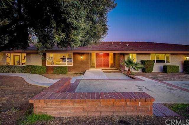 2000 Bluebird Road Glendora, CA 91741