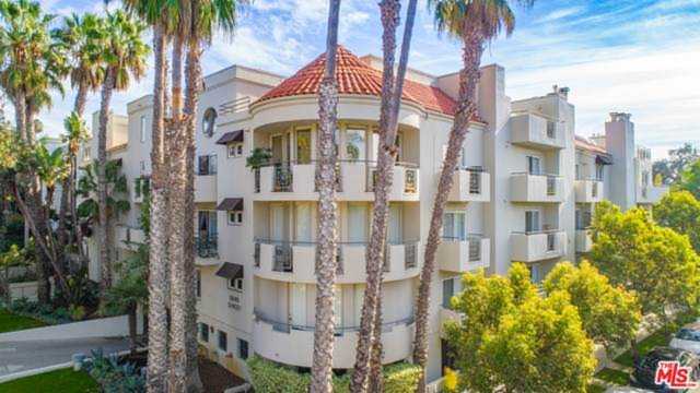 16040 W Sunset Boulevard #303 Pacific Palisades, CA 90272