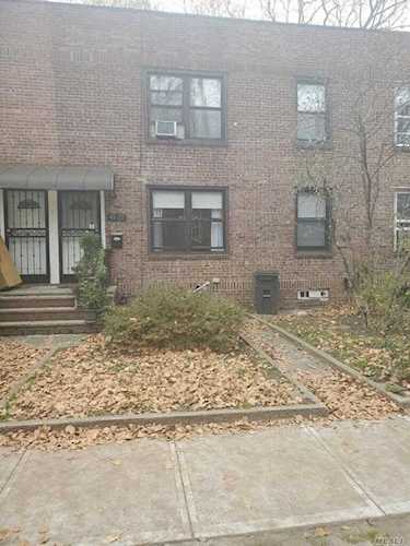 40-22 SW 44th Street Long Island City, NY 11104