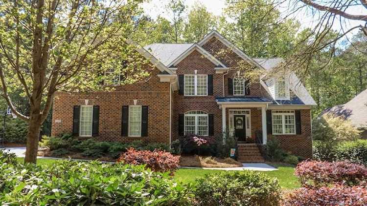 1423 Lands End Rd Rock Hill, SC 29732