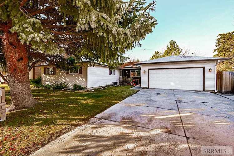 611 Tyson Avenue Idaho Falls, ID 83401
