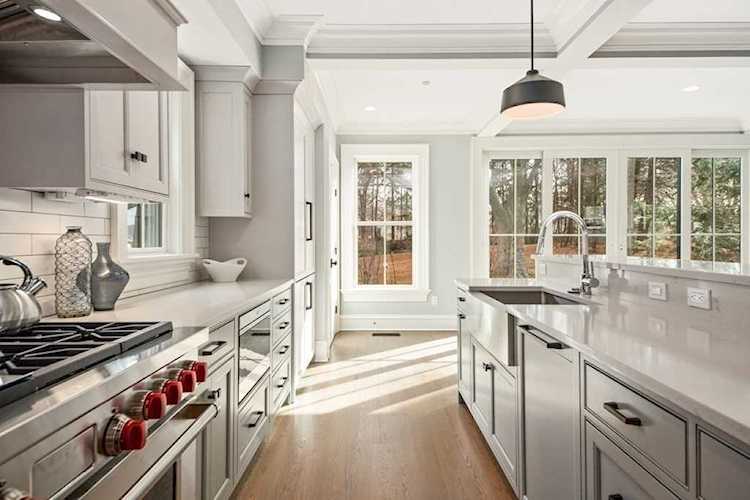 1 Hamilton Way Newburyport, MA 01950