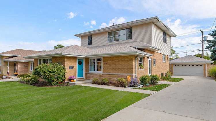 1249 Forest Rd La Grange Park, IL 60526