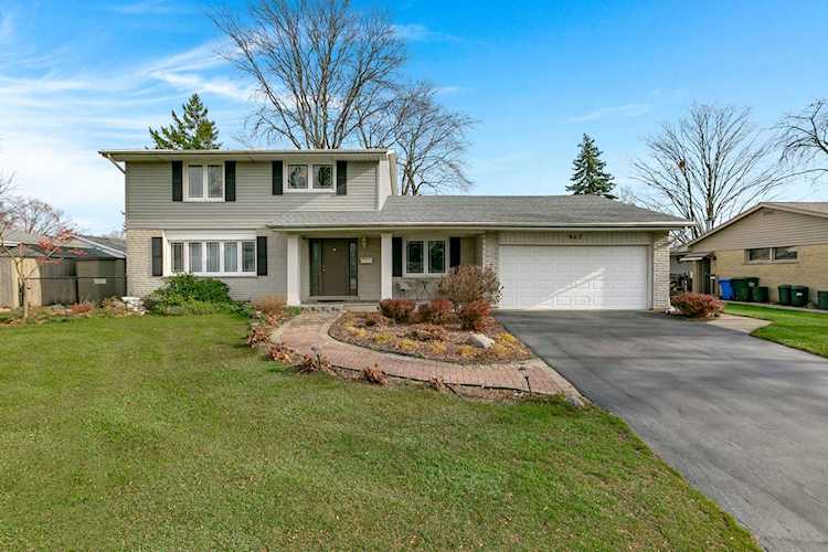 967 Marshall Dr Des Plaines, IL 60016