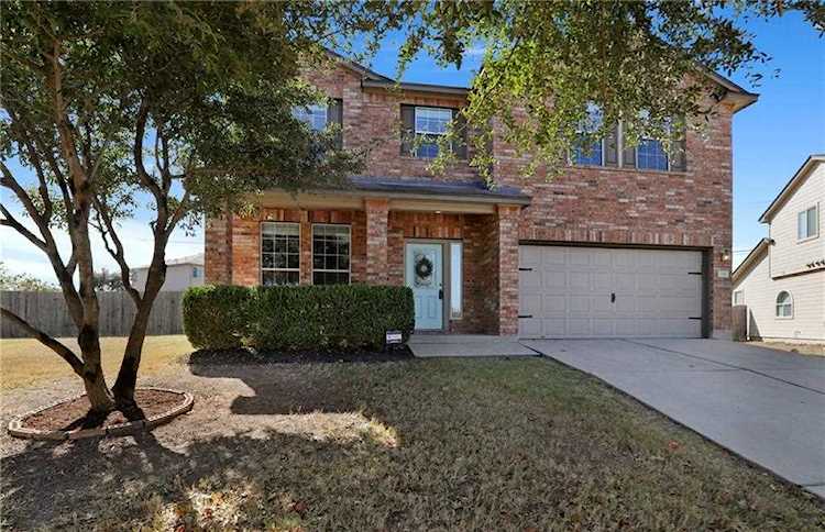 350 Altamont ST Hutto, TX 78634