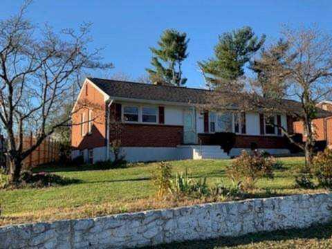 5516 Darby Roanoke VA 24012 - MLS#875268 | RoanokeRealEstate.com Photo 1