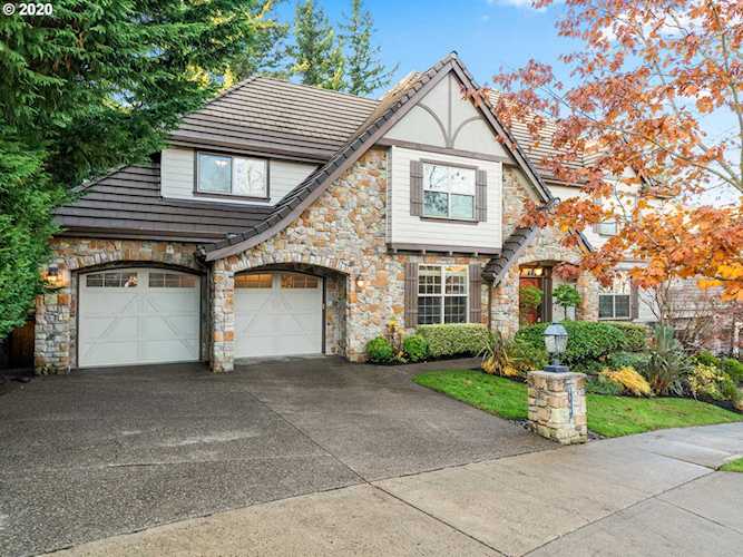 8949 SW Amicus Ter Beaverton, OR 97007