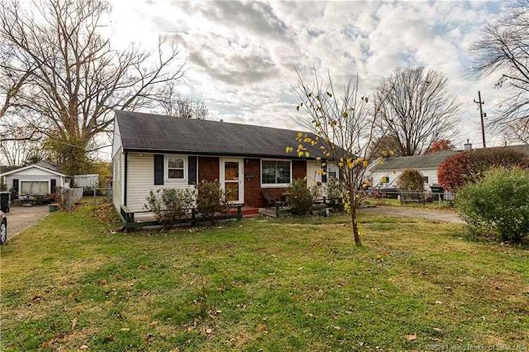 1408 Grubbs Ave Jeffersonville, IN 47130