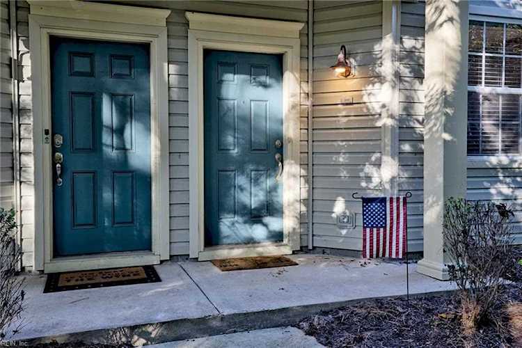 1435 Hambledon Loop Chesapeake, VA 23320