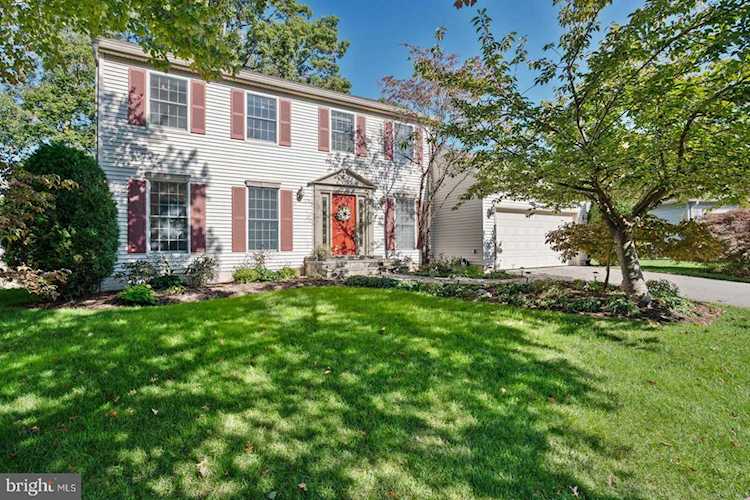 13718 Springstone Dr Clifton, VA 20124