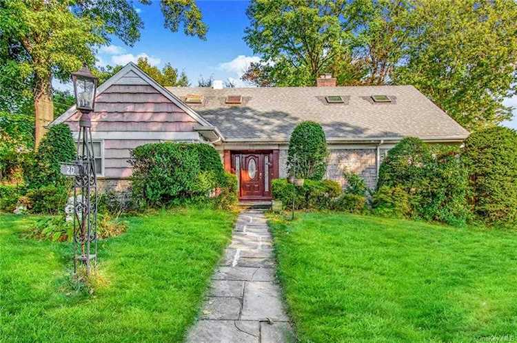 20 Regent Place Yonkers, NY 10710