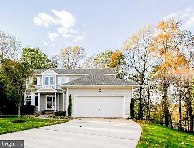 4 Eynon Ct Hockessin, DE 19707