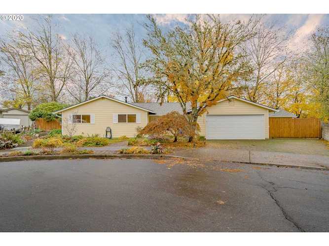 11795 SW Schollwood Ct Tigard, OR 97223