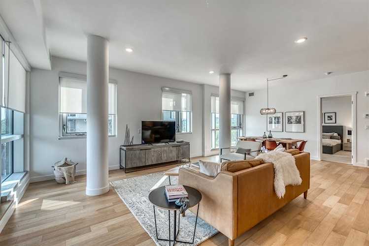 88 9 St NE #224 Calgary, AB T2E 4E1