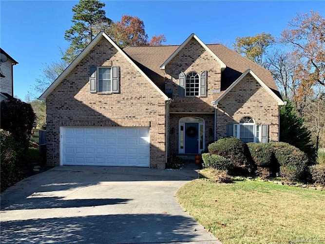 1020 Cambrook Ct Concord, NC 28027