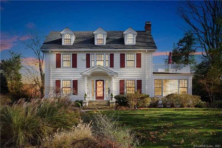 138 West Ocean Drive Stamford, CT 06902