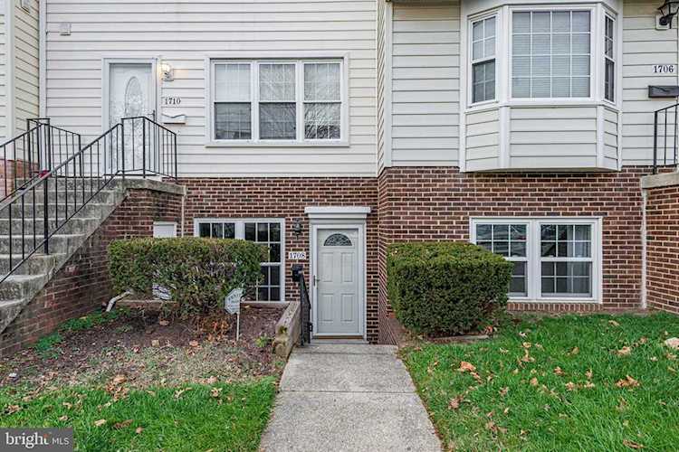 1708 Copley Ct Crofton, MD 21114