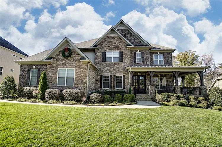 141 Forsythia Ln Tega Cay, SC 29708