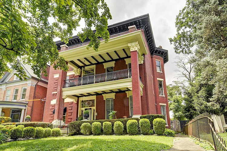 1058 Cherokee Rd #1b Louisville, KY 40204