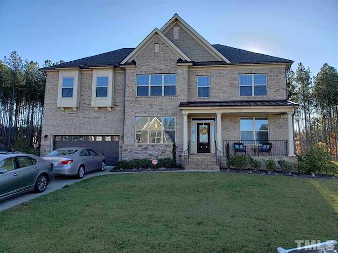 34 Vintage Court Clayton, NC 27520