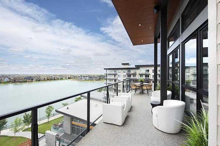 2231 Mahogany Blvd SE #601 Calgary, AB T3M 3E1