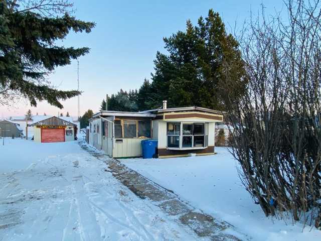 5403 51 Street Eckville, AB T0M 0X0