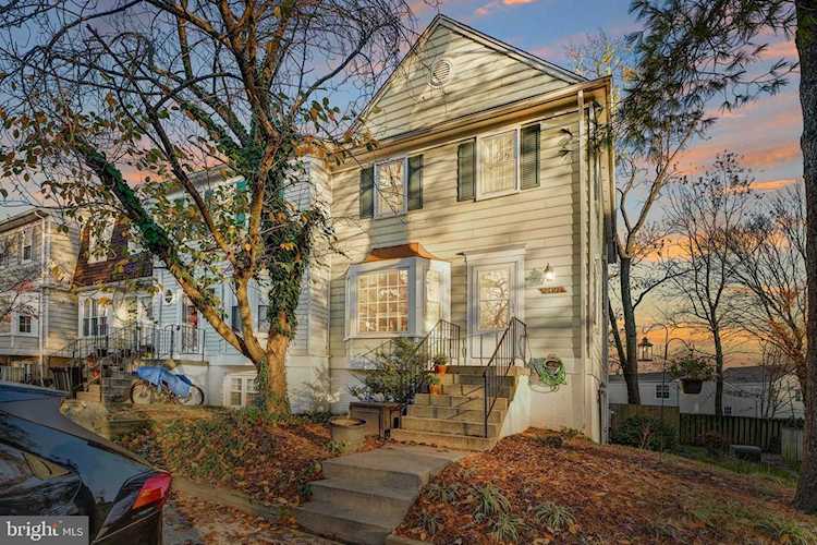 1497 Lowell Ct Crofton, MD 21114