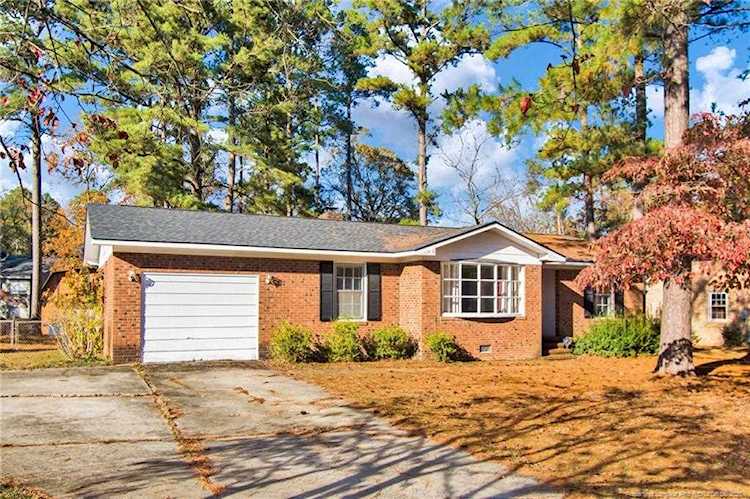 1707 Swann St Fayetteville, NC 28303