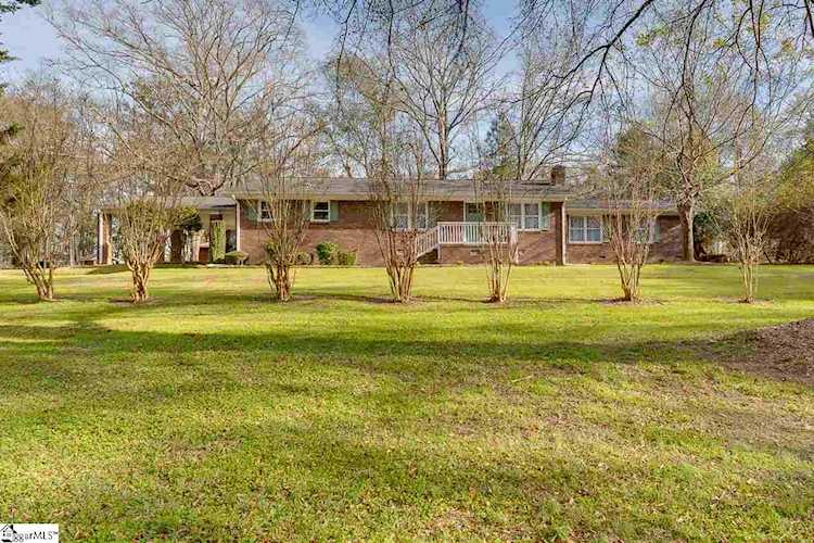 649 Mill Street Extension Williamston, SC 29697