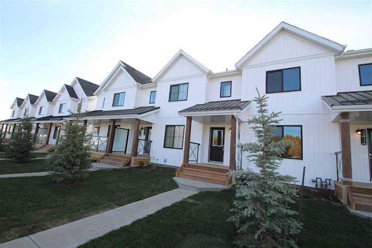 1203 Keswick Drive Edmonton, AB T6W 4J5