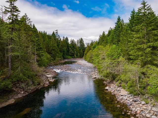 2745 Nanaimo River Rd Nanaimo, BC V0R 2G0