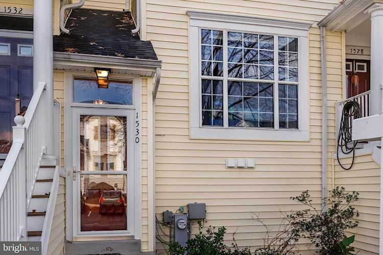 1530 Danewood Ct Crofton, MD 21114