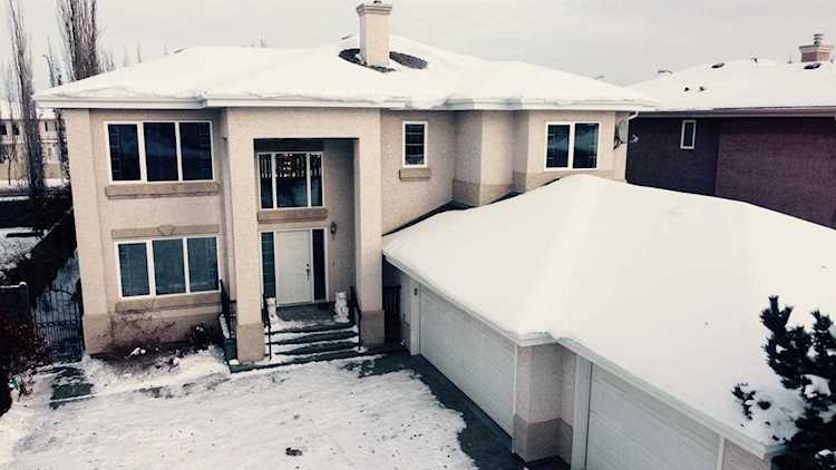 229 Tory Crescent Edmonton, AB T6R 3A6