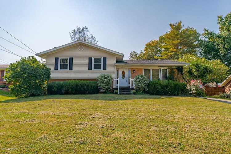 10212 Nanka Rd Louisville, KY 40272 | MLS 1571226 Photo 1