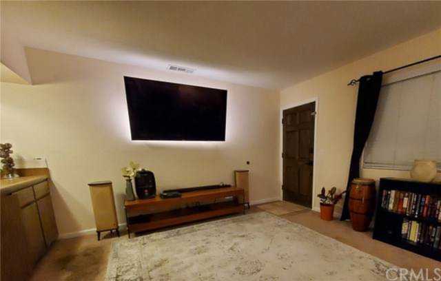 1910 W Palmyra Avenue #1 Orange, CA 92868