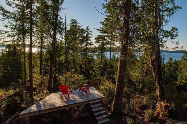 LOT 1 Tonquin Park Rd Tofino, BC V0R 2Z0