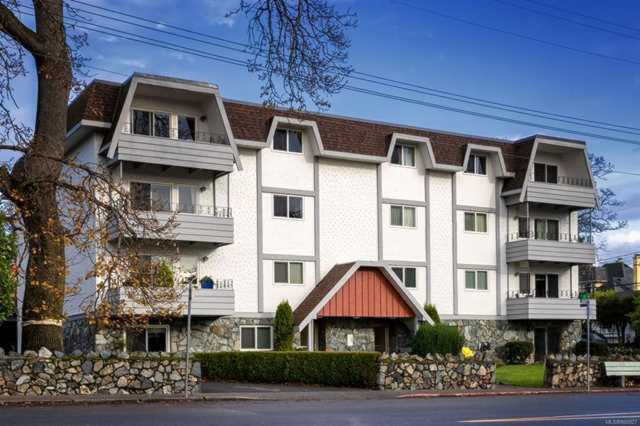 2340 Oak Bay Ave Oak Bay, BC V8R 1G3