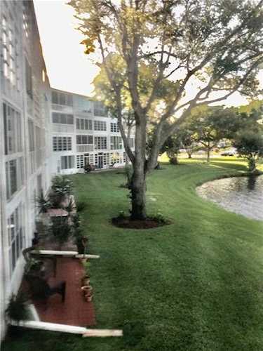 2066 Cambridge D #d Deerfield Beach, FL 33442