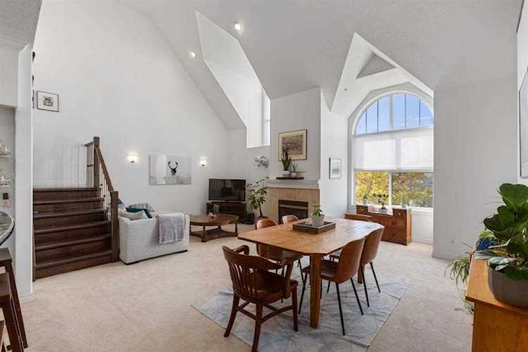2320 Erlton St SW #401 Calgary, AB T2S 2V8