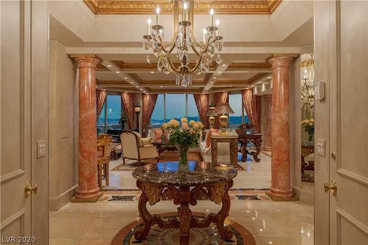 2857 Paradise Rd #3303 Las Vegas, NV 89109
