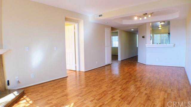 535 W 4th Street #308 Long Beach, CA 90802