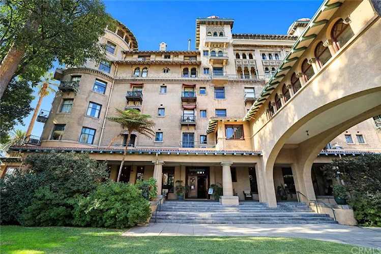 99 S Raymond Avenue #407 Pasadena, CA 91105