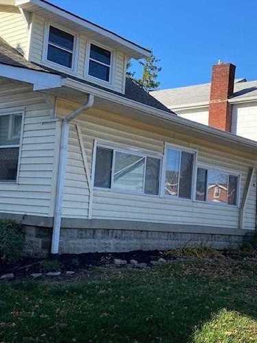 60 S 9th Ave Beech Grove, IN 46107