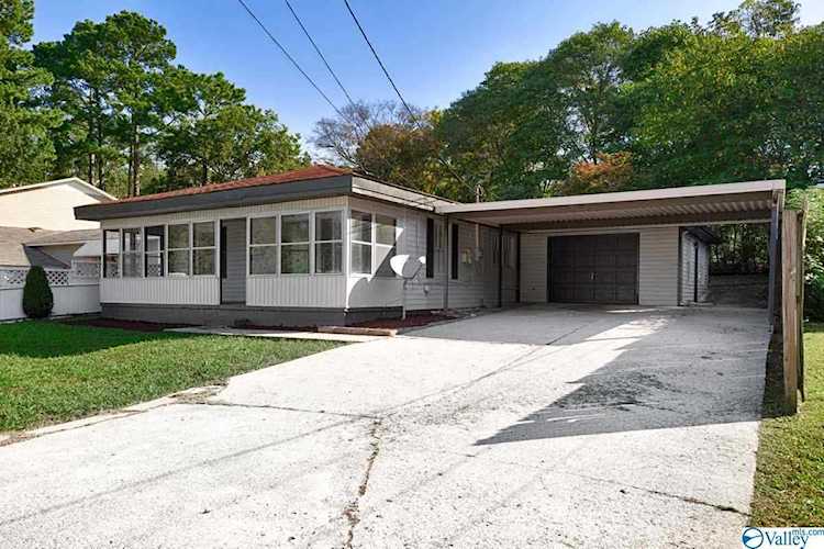 11709 E Gateway Drive Huntsville, AL 35803 | MLS 1155588 Photo 1