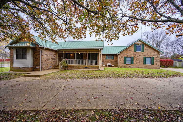238 Stones River Rd La Vergne, TN 37086 | MLS 2210090 Photo 1