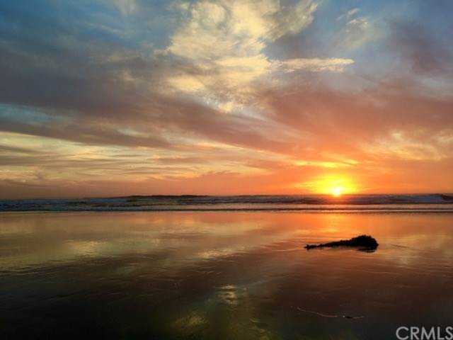 836 S Sierra Avenue Solana Beach, CA 92075