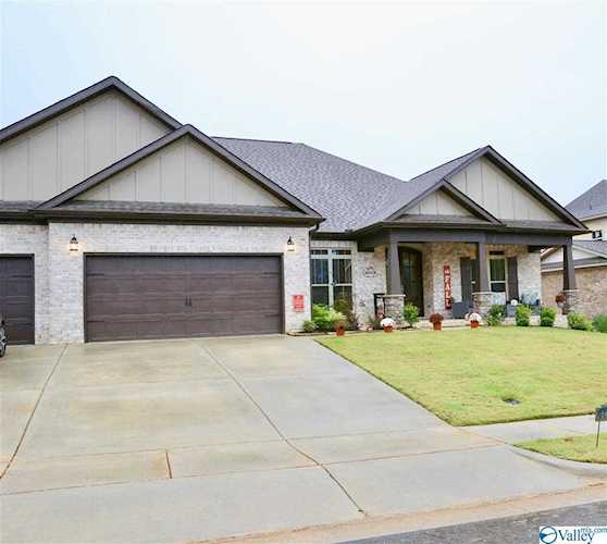 14053 Leafmore Drive Huntsville, AL 35803 | MLS 1155240 Photo 1