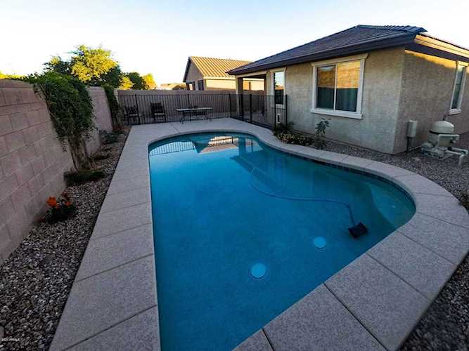 33228 N Falcon Trail Queen Creek, AZ 85142